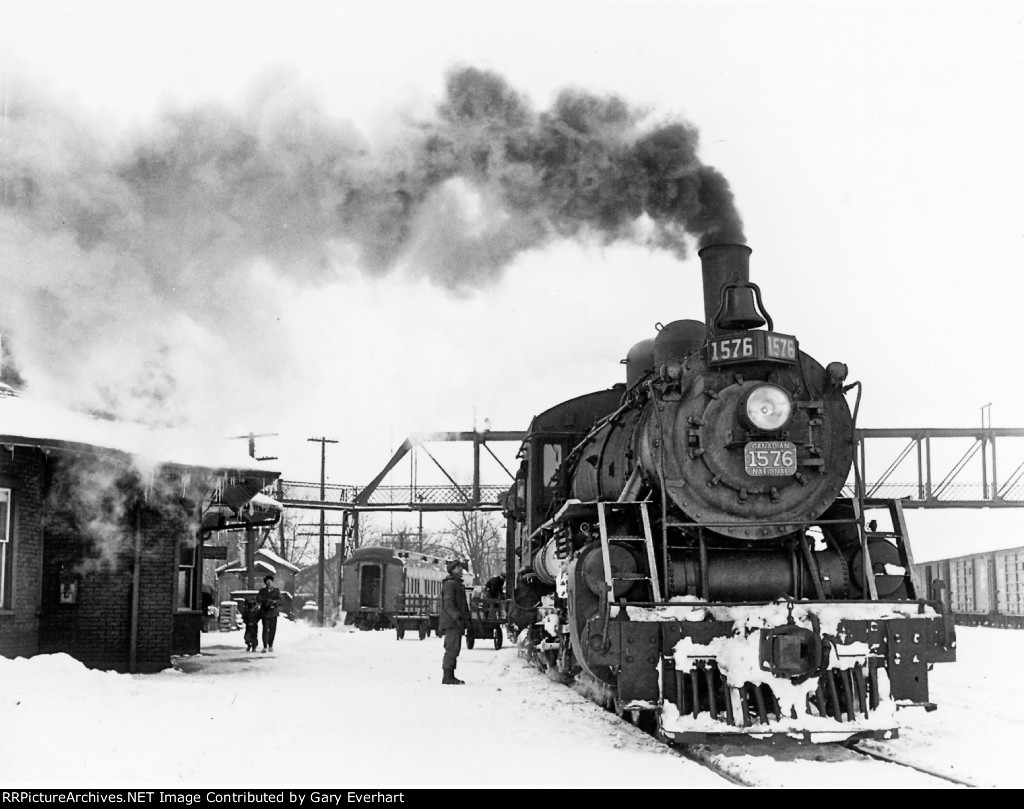 CN 4-6-0 #1576 - Canadian National